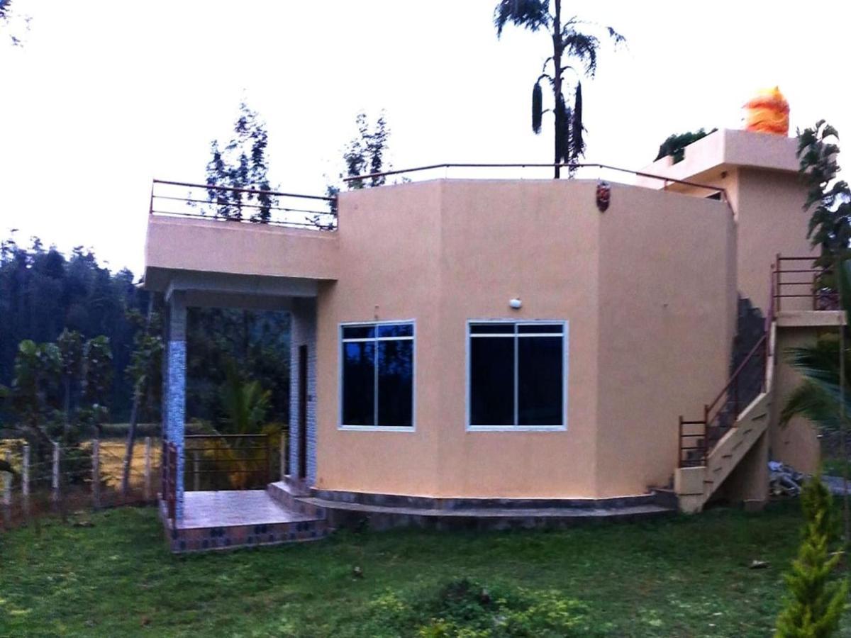 Cs County Resort Sakleshpur Dış mekan fotoğraf