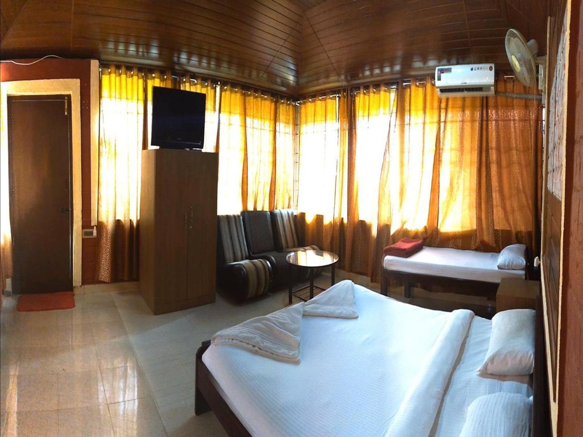Cs County Resort Sakleshpur Dış mekan fotoğraf