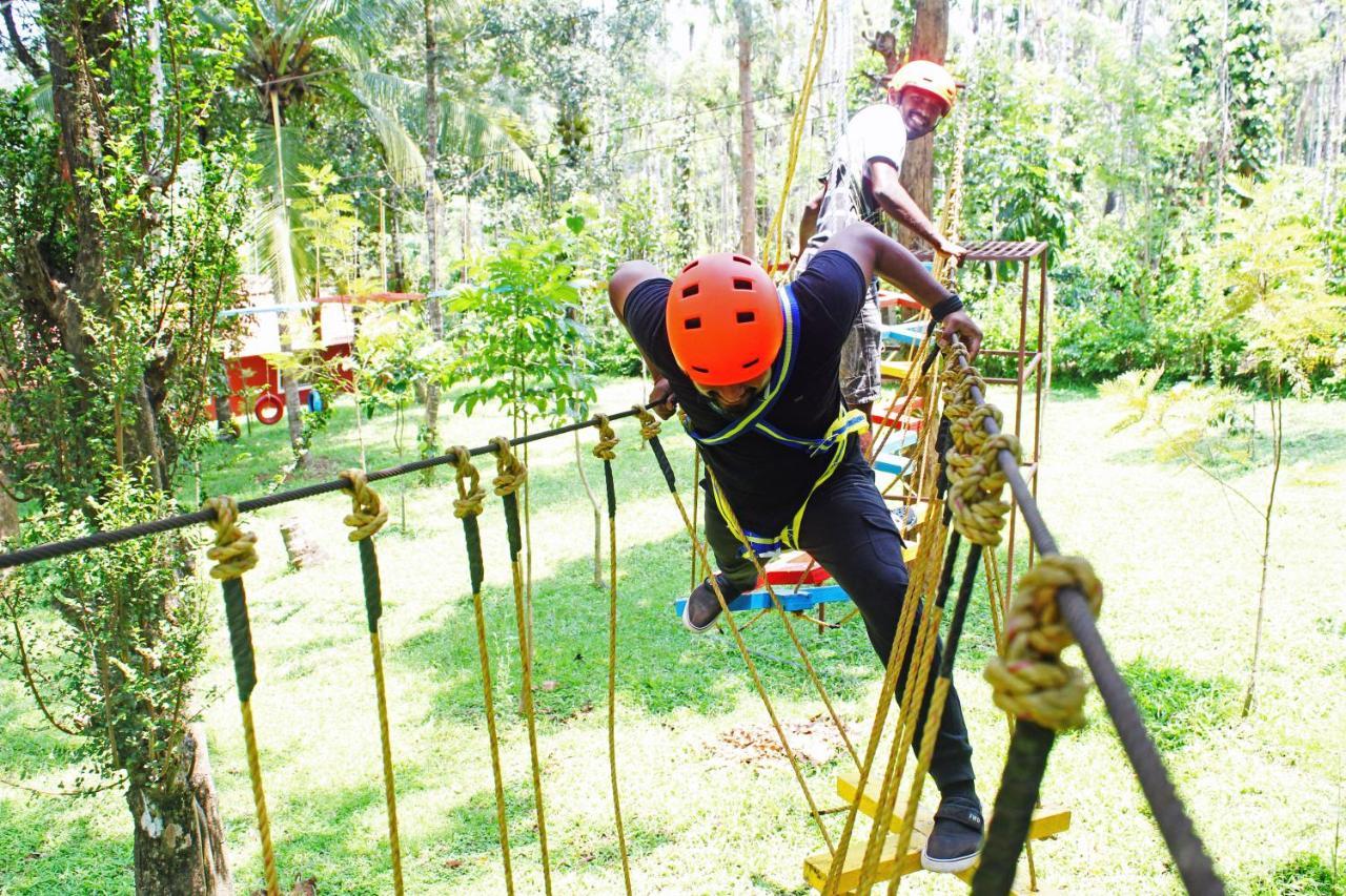 Cs County Resort Sakleshpur Dış mekan fotoğraf