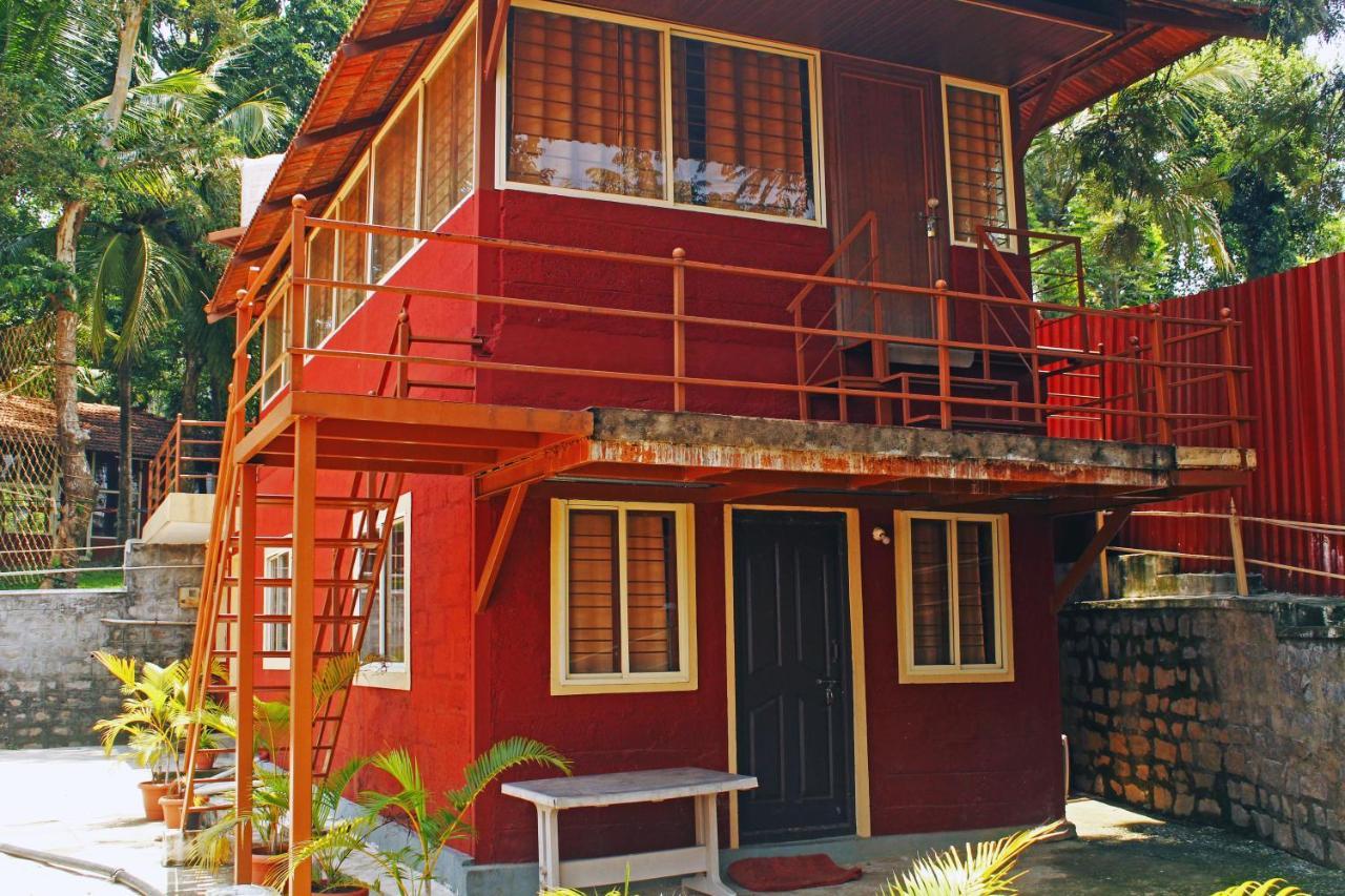 Cs County Resort Sakleshpur Dış mekan fotoğraf