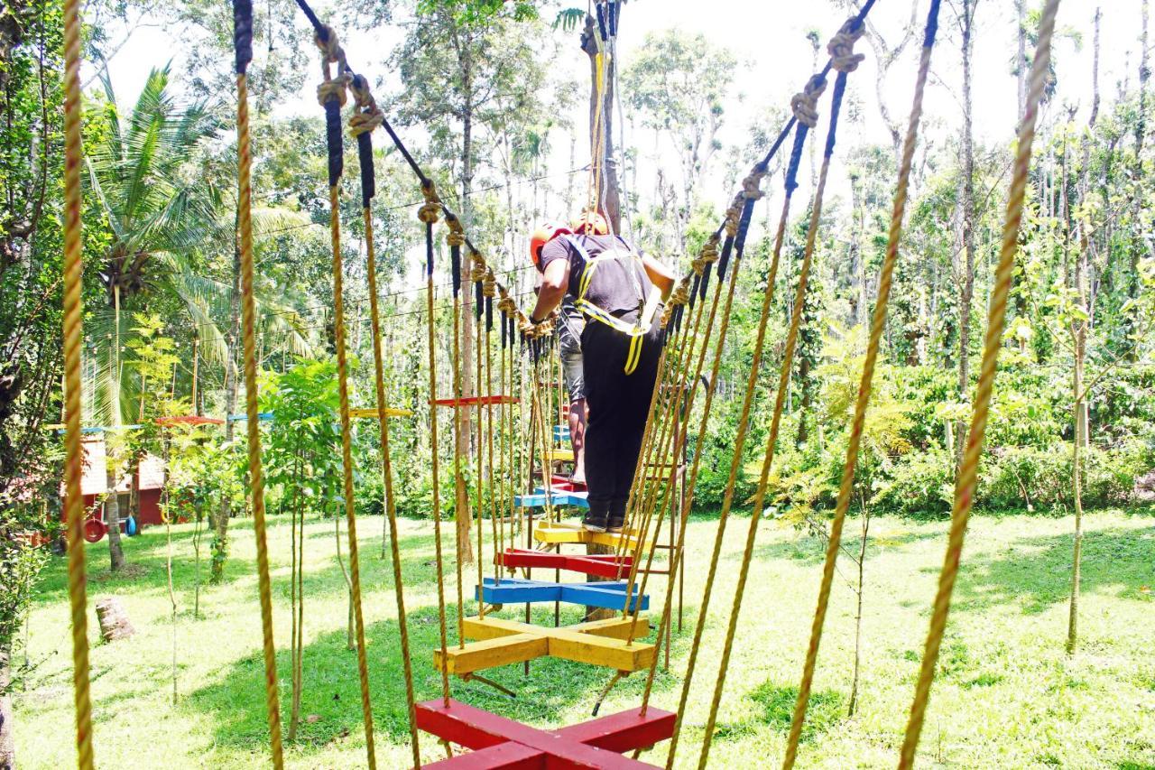 Cs County Resort Sakleshpur Dış mekan fotoğraf